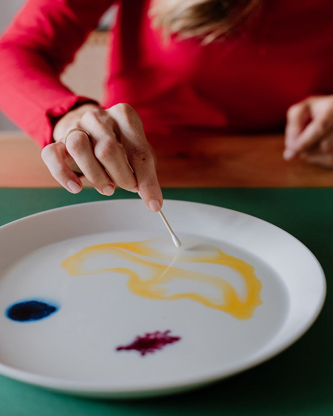 Experiment Fliehende Farben von Glühlis Blubberlabor
